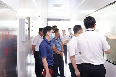 賀州市副市長劉洪軍一行蒞臨愛寵生物集團廣西工廠考察，共話寵物服務產業發展新篇章